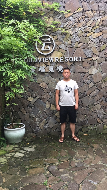 何超洪的第二张照片--郑州相亲服务中心