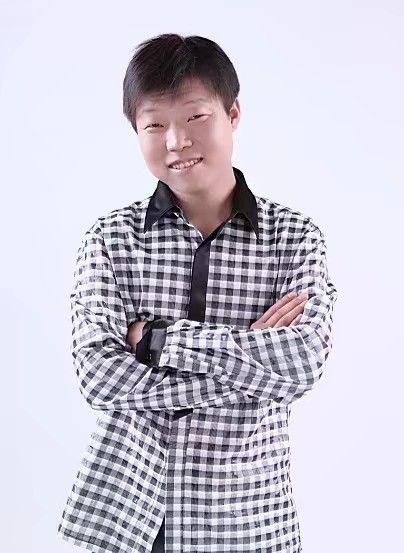 碧海升明月的第一张照片--郑州相亲服务中心