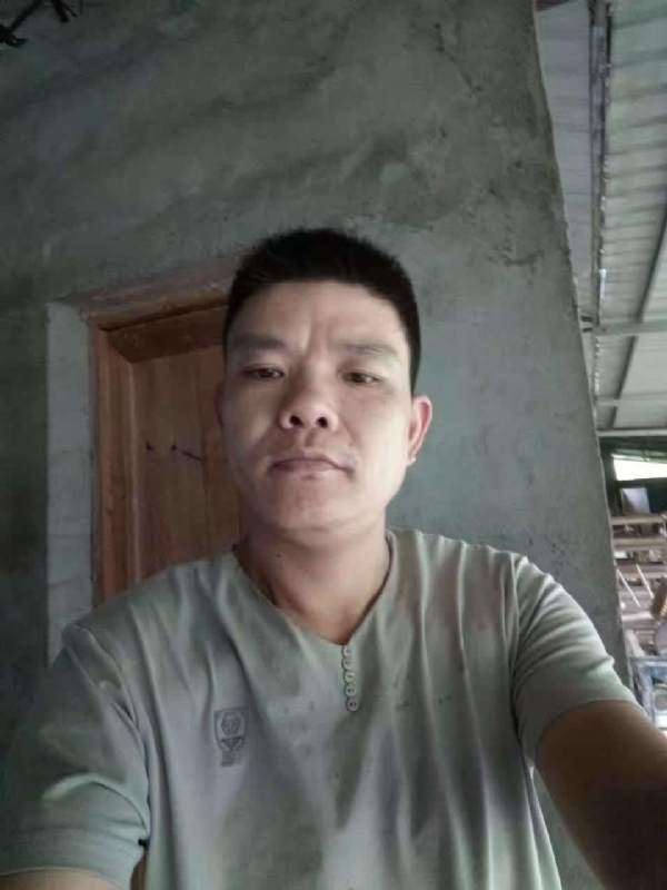 寻找幸福的第一张照片--郑州相亲服务中心