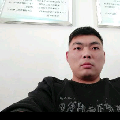 喜欢爱笑的女生的第一张照片--郑州相亲服务中心