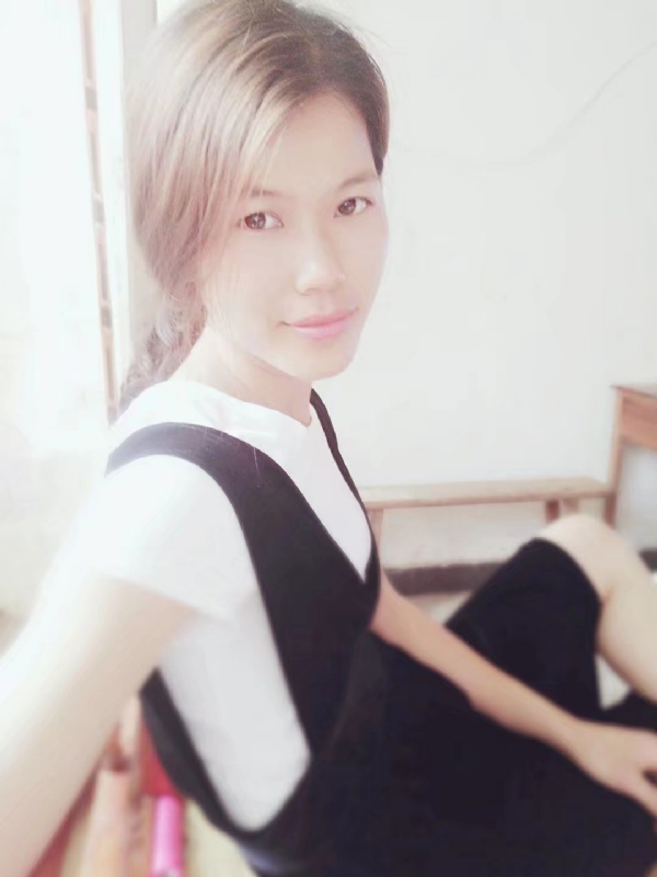 婷婷的第一张照片--郑州相亲服务中心