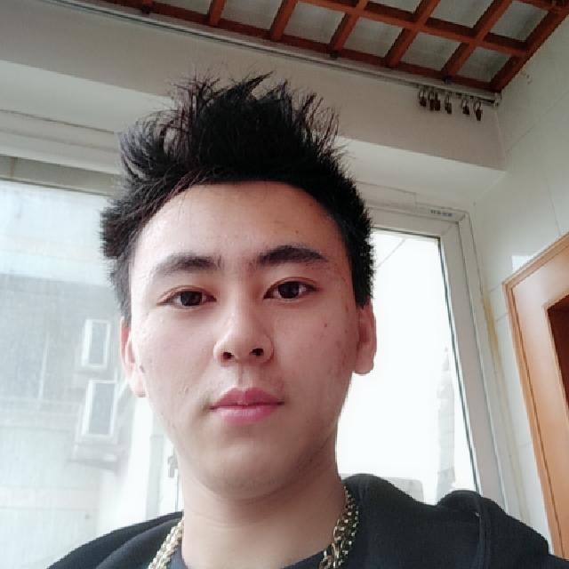 年年的第一张照片--郑州相亲服务中心