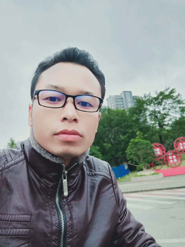 廖军的第二张照片--郑州相亲服务中心