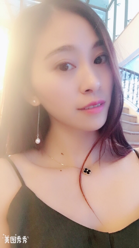 隨風的云的第一张照片--郑州相亲服务中心