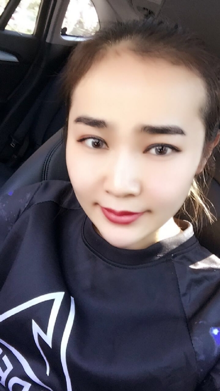薇薇123的第二张照片--郑州相亲服务中心