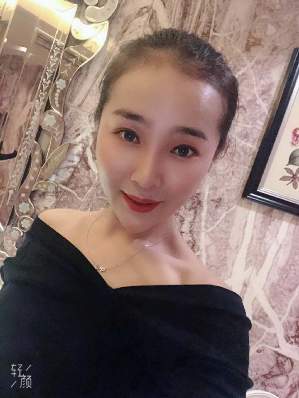 调皮的小猫的第一张照片--郑州相亲服务中心