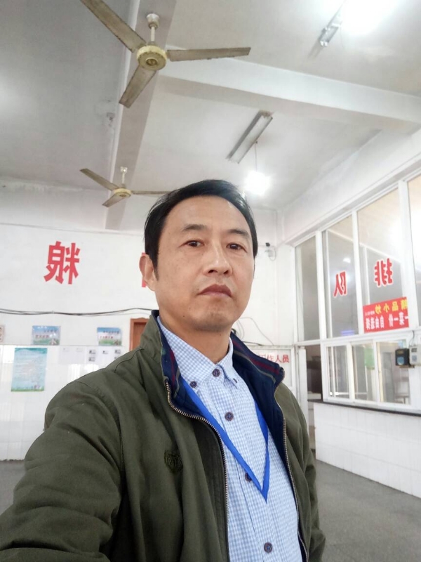 明月的第三张照片--郑州相亲服务中心