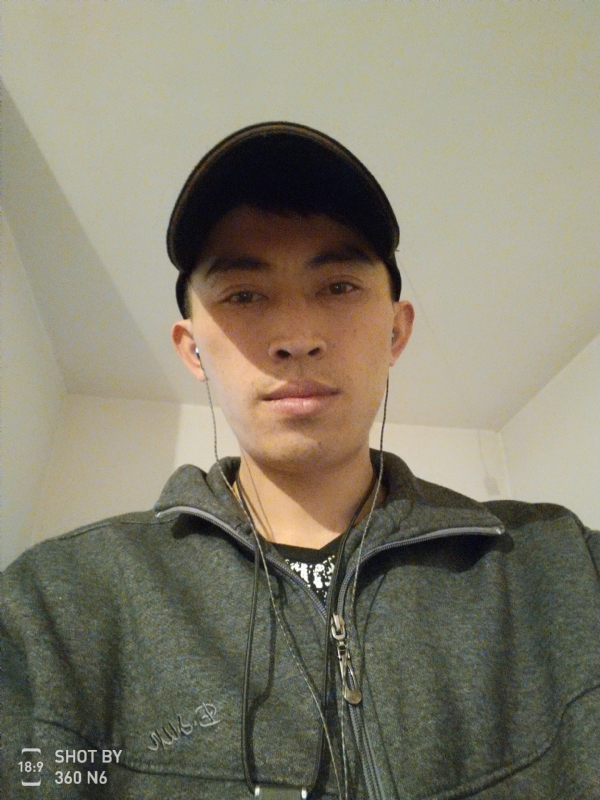 爱你一万年的第一张照片--郑州相亲服务中心