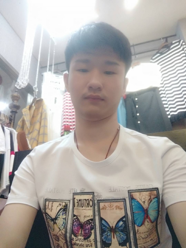 许你一世的第一张照片--郑州相亲服务中心