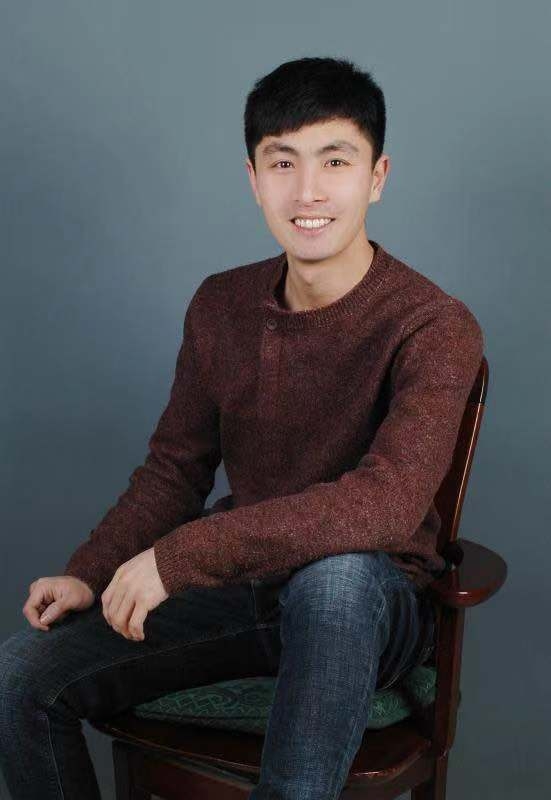 王泽的第二张照片--郑州相亲服务中心