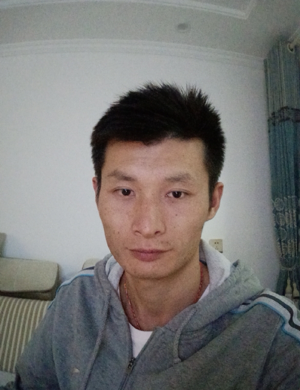 A找个靠谱的的第一张照片--郑州相亲服务中心