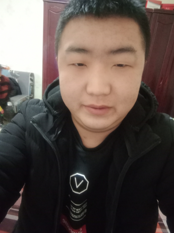 坦荡荡的第一张照片--郑州相亲服务中心