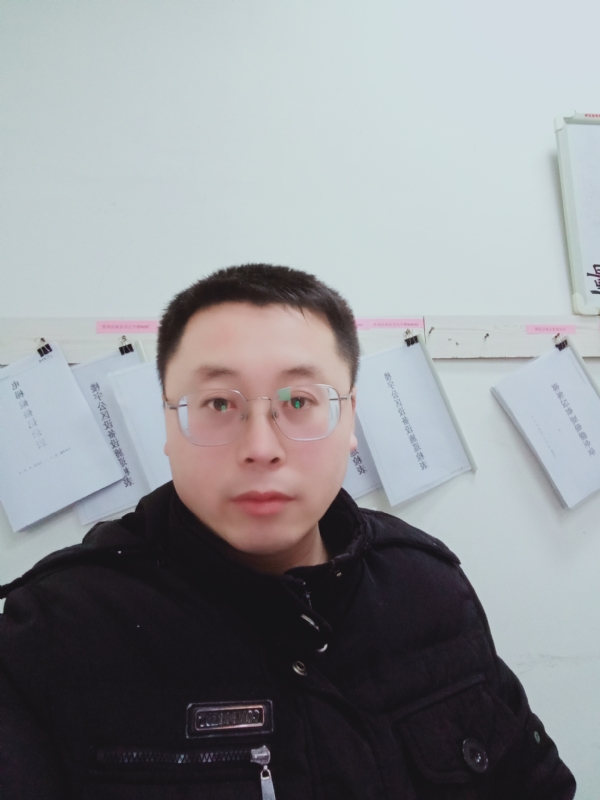 一头猪的第一张照片--郑州相亲服务中心