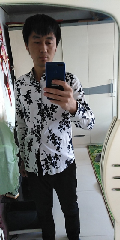 兰若寺里的书生的第一张照片--郑州相亲服务中心