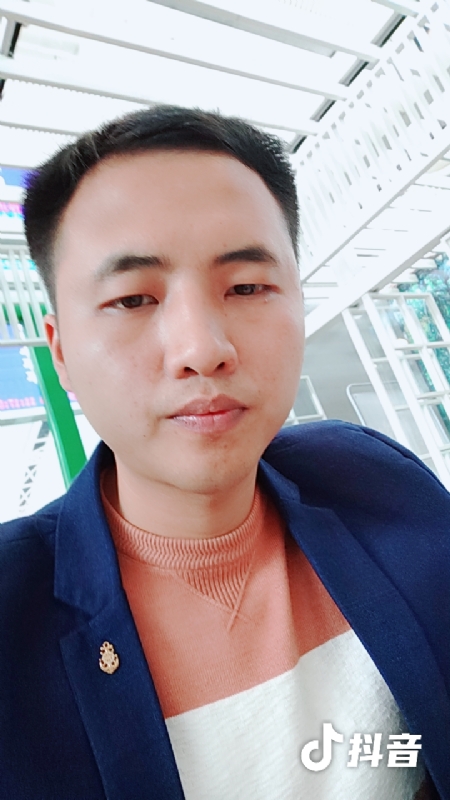佳鑫的第一张照片--郑州相亲服务中心