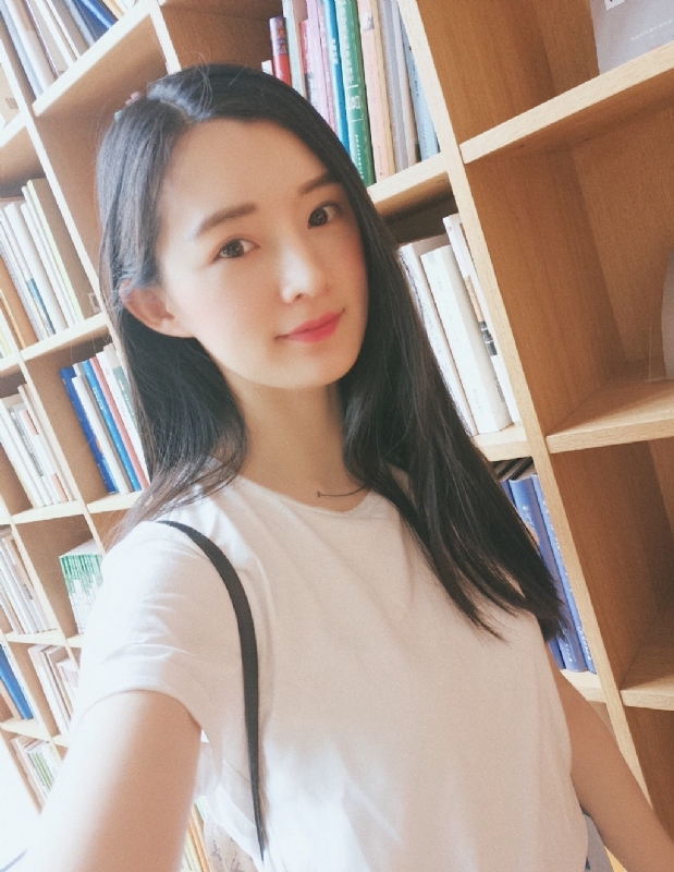 Dan婷的第二张照片--郑州相亲服务中心