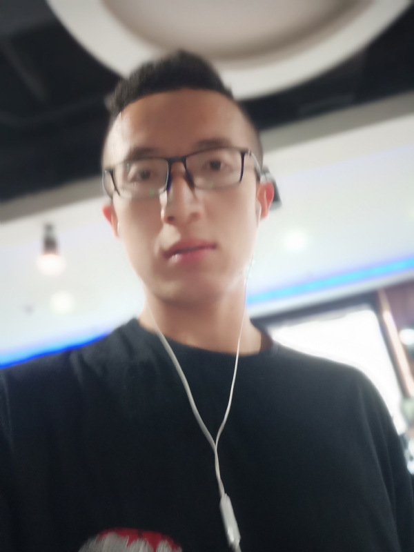 近在咫尺的第一张照片--郑州相亲服务中心