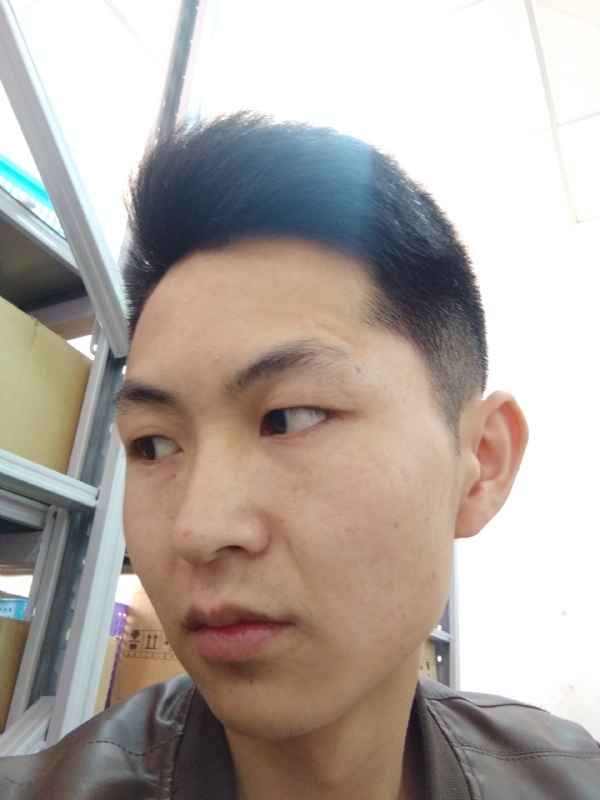 是咯是咯的第一张照片--郑州相亲服务中心