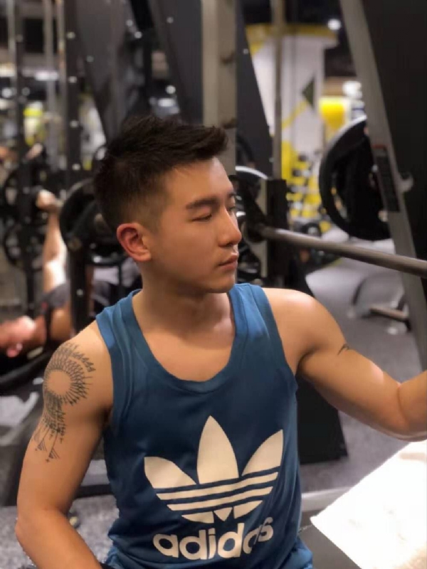 海海的第一张照片--郑州相亲服务中心