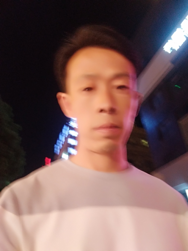 找个人来爱的第一张照片--郑州相亲服务中心