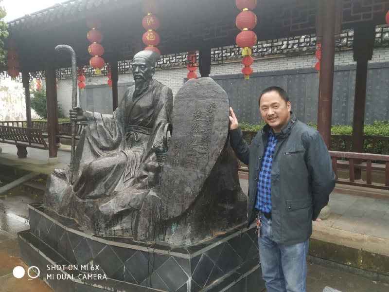 王鑫的第一张照片--郑州相亲服务中心