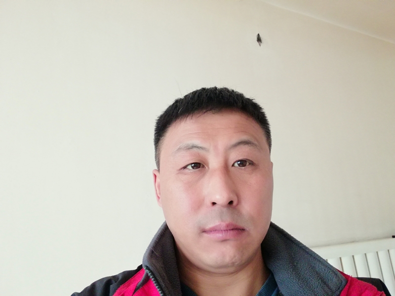 海阔天空的第一张照片--郑州相亲服务中心