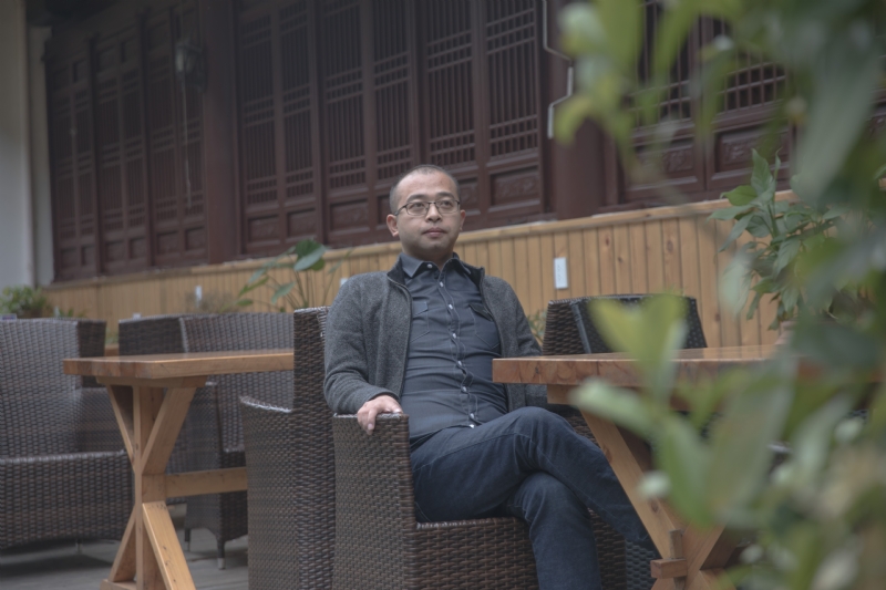 世界那么大的第一张照片--郑州相亲服务中心