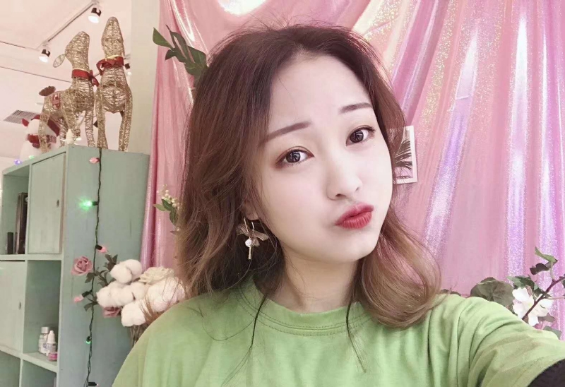 罗兰的第二张照片--郑州相亲服务中心