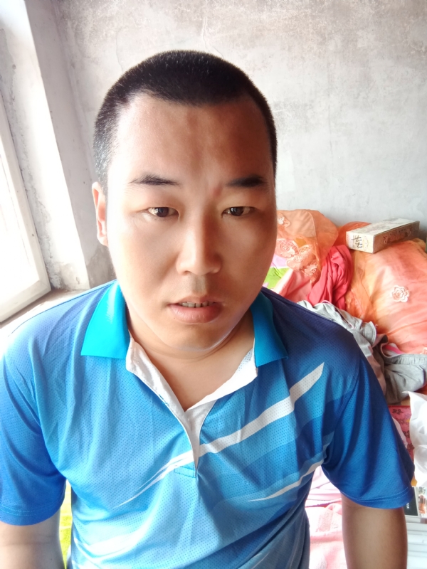 灰太狼的第一张照片--郑州相亲服务中心