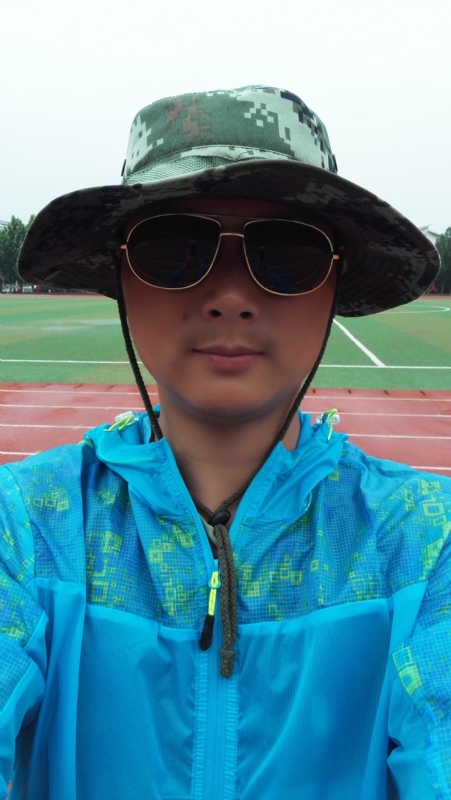 银尘的第一张照片--郑州相亲服务中心