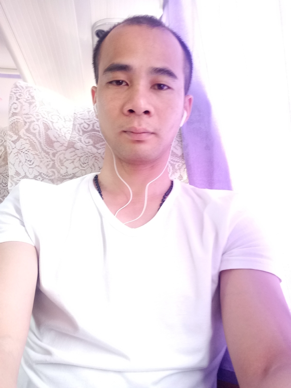 qiaozi的第一张照片--郑州相亲服务中心