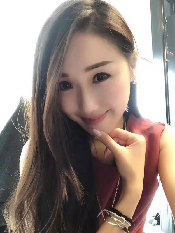 彩蝶的第一张照片--郑州相亲服务中心