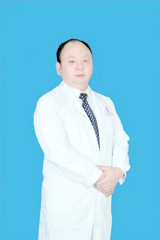 小村医的第一张照片--郑州相亲服务中心