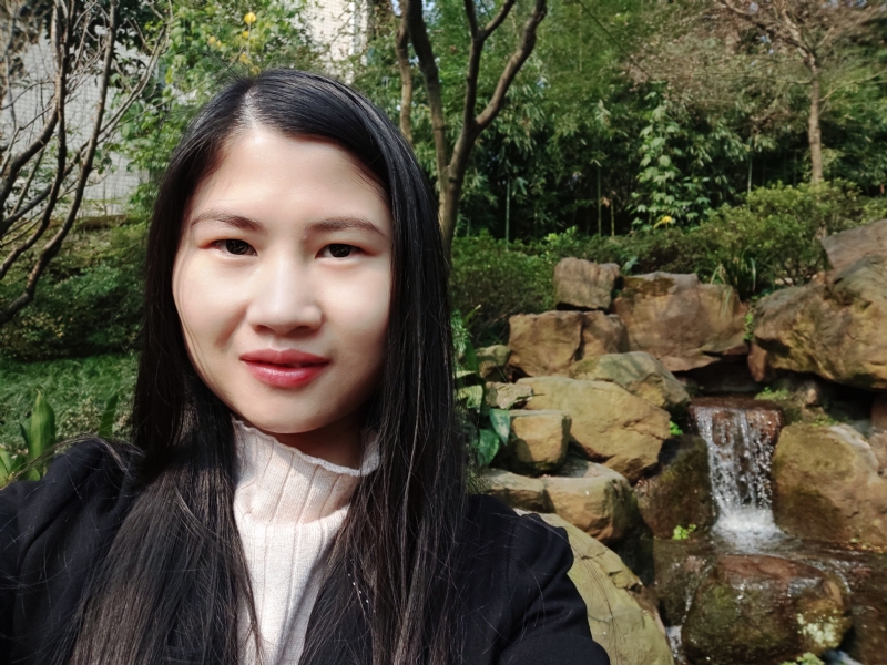 小琳的第一张照片--郑州相亲服务中心