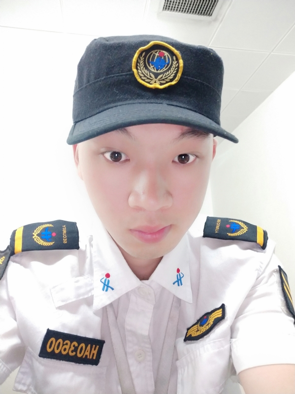 龙龙的第一张照片--郑州相亲服务中心