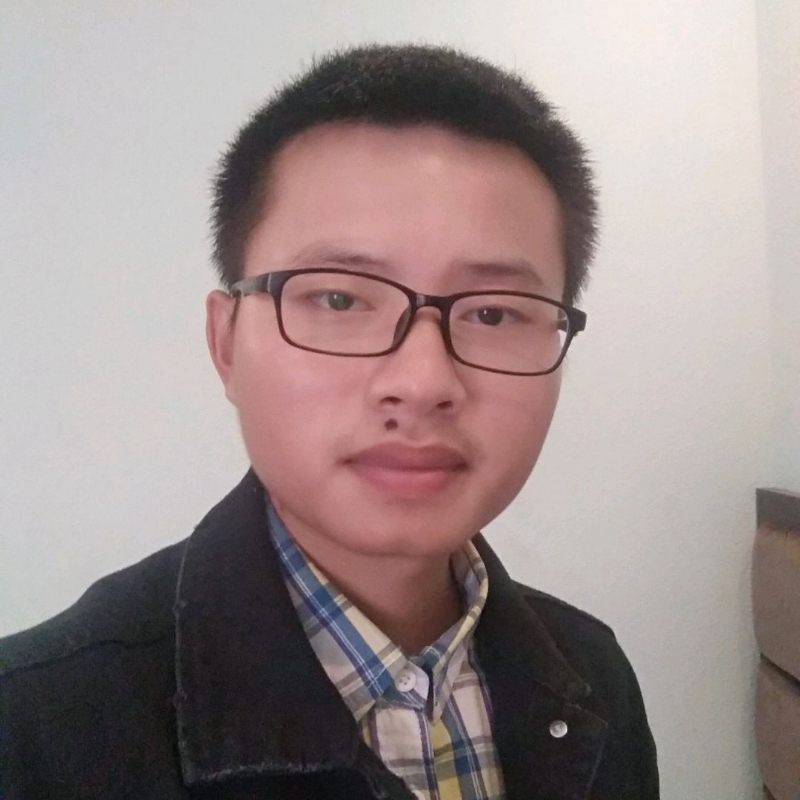 一只独行的猪的第二张照片--郑州相亲服务中心