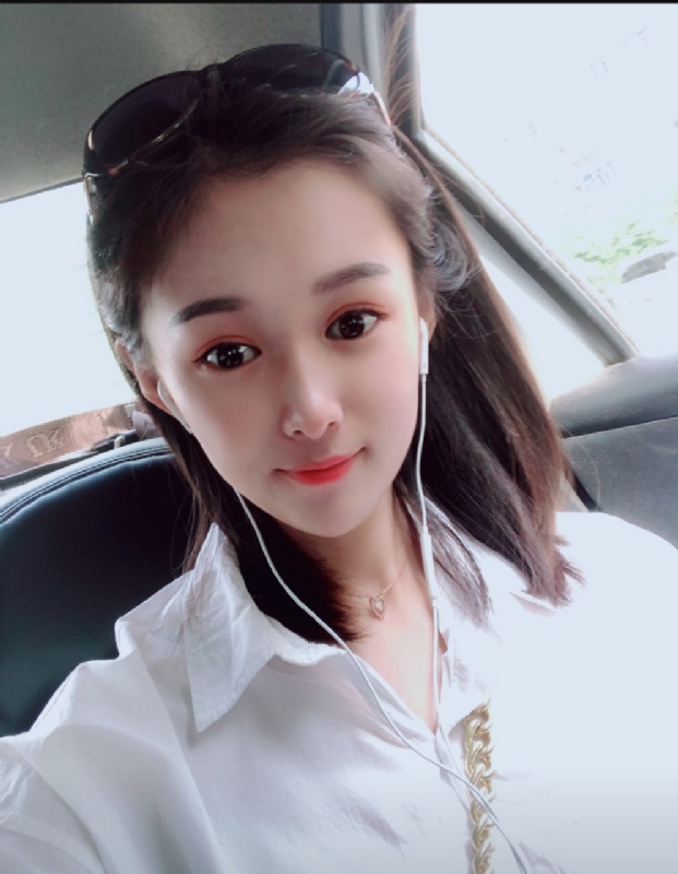 馨月的第一张照片--郑州相亲服务中心