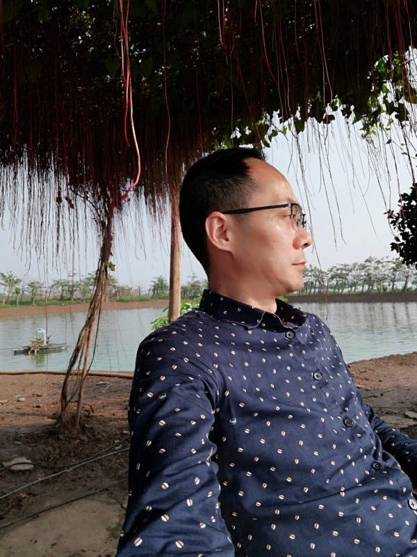 守望烟云的第一张照片--郑州相亲服务中心