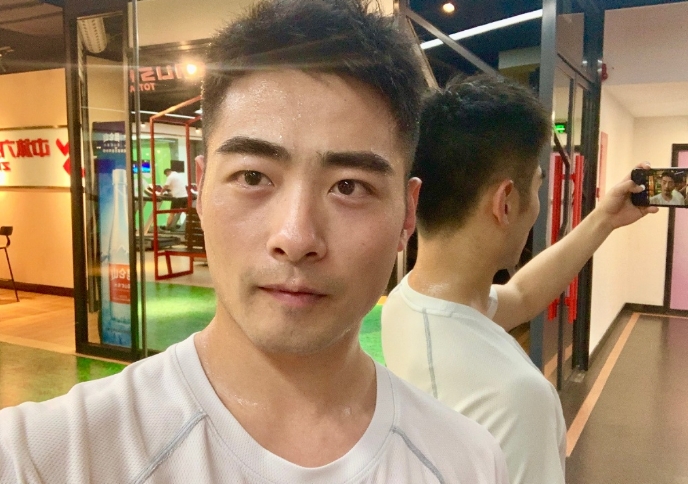 迁就的第一张照片--郑州相亲服务中心