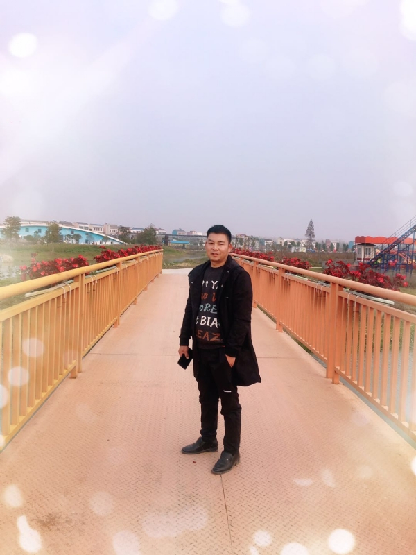 清风的第二张照片--郑州相亲服务中心