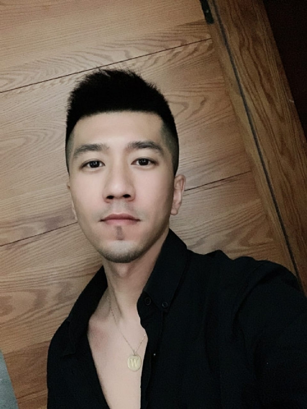 佳佳的第一张照片--郑州相亲服务中心
