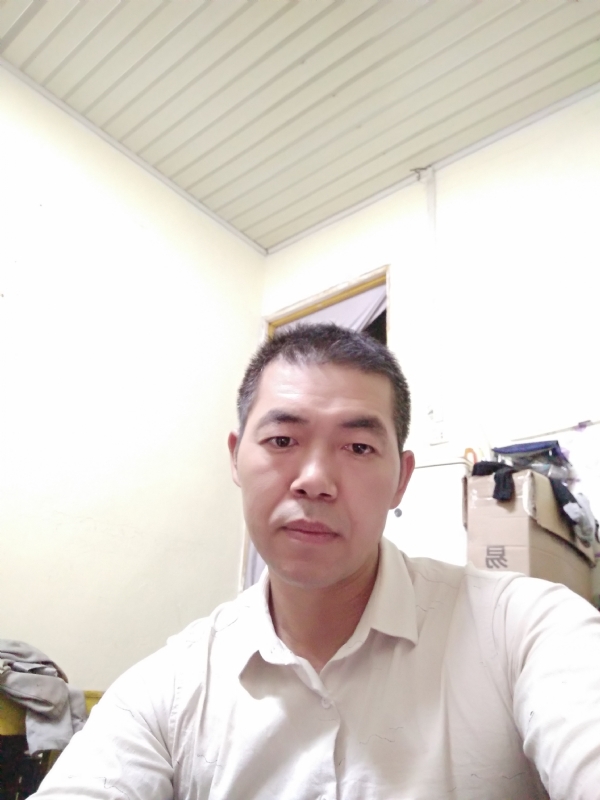 为伊消得人憔悴的第一张照片--郑州相亲服务中心