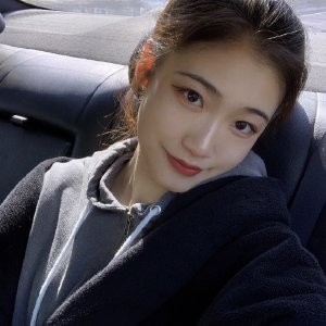 秦璐的第一张照片--郑州相亲服务中心