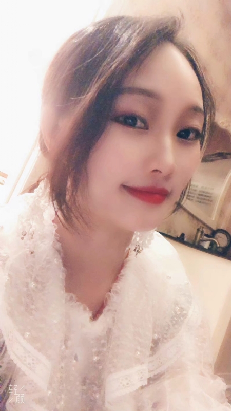 雯雯的第一张照片--郑州相亲服务中心