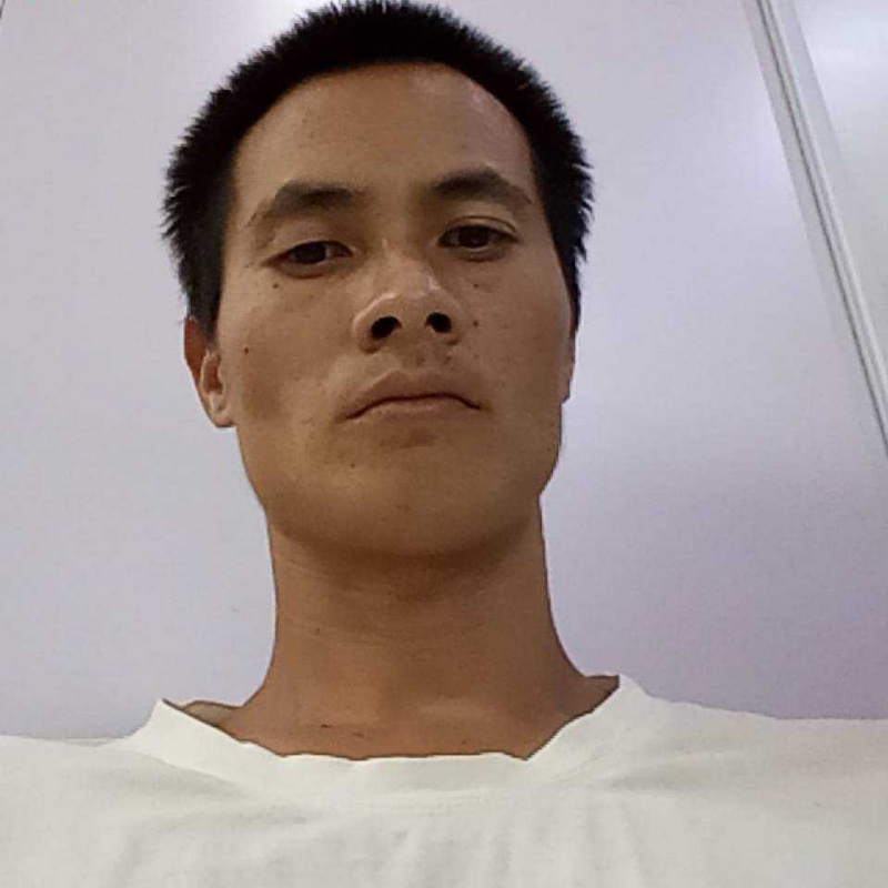 孤独的第一张照片--郑州相亲服务中心