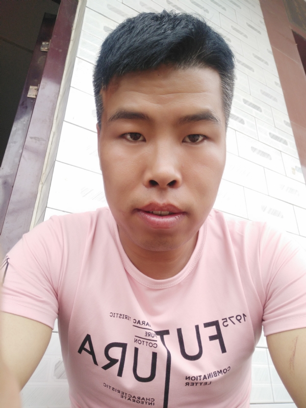 守护爱情的第一张照片--郑州相亲服务中心