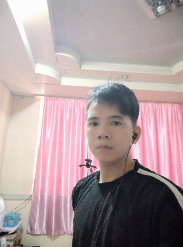三月天的第一张照片--郑州相亲服务中心