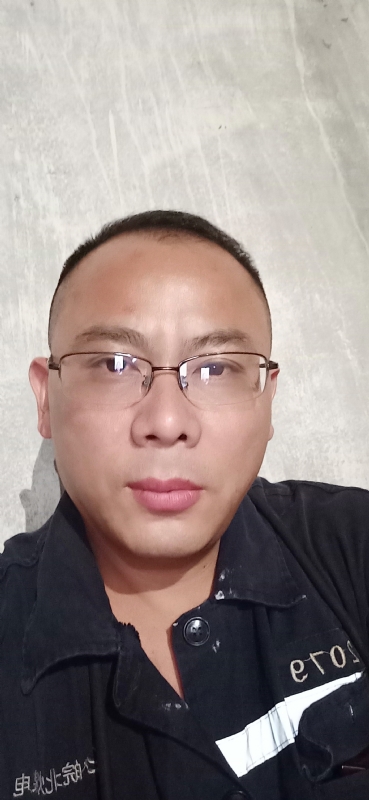 知足常乐的第一张照片--郑州相亲服务中心