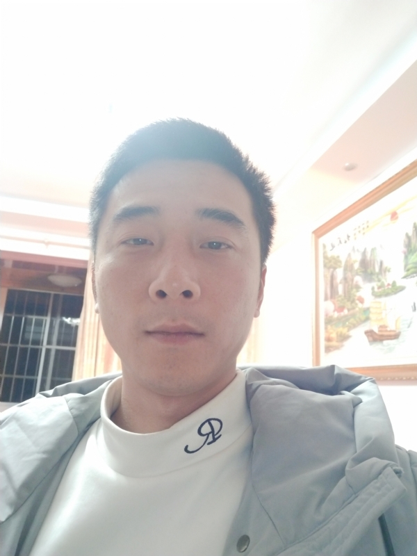 走进来的第二张照片--郑州相亲服务中心