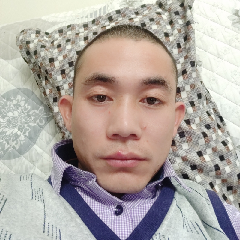 龙飞的第一张照片--郑州相亲服务中心